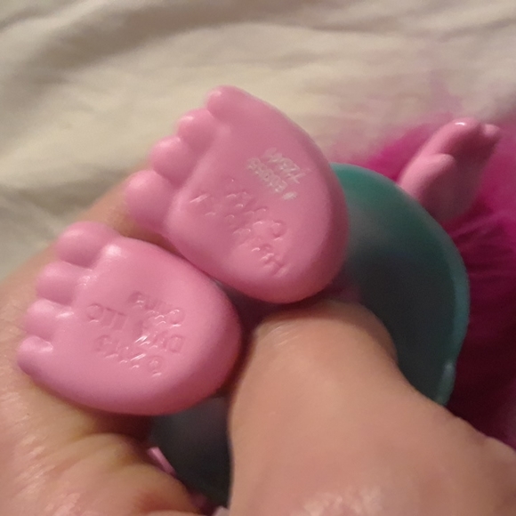 2015 pink girl troll - Picture 9 of 9